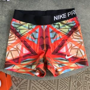 Nike Pro